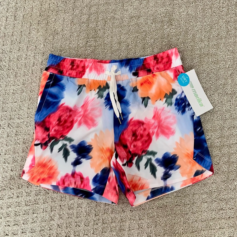 Marika shorts.
